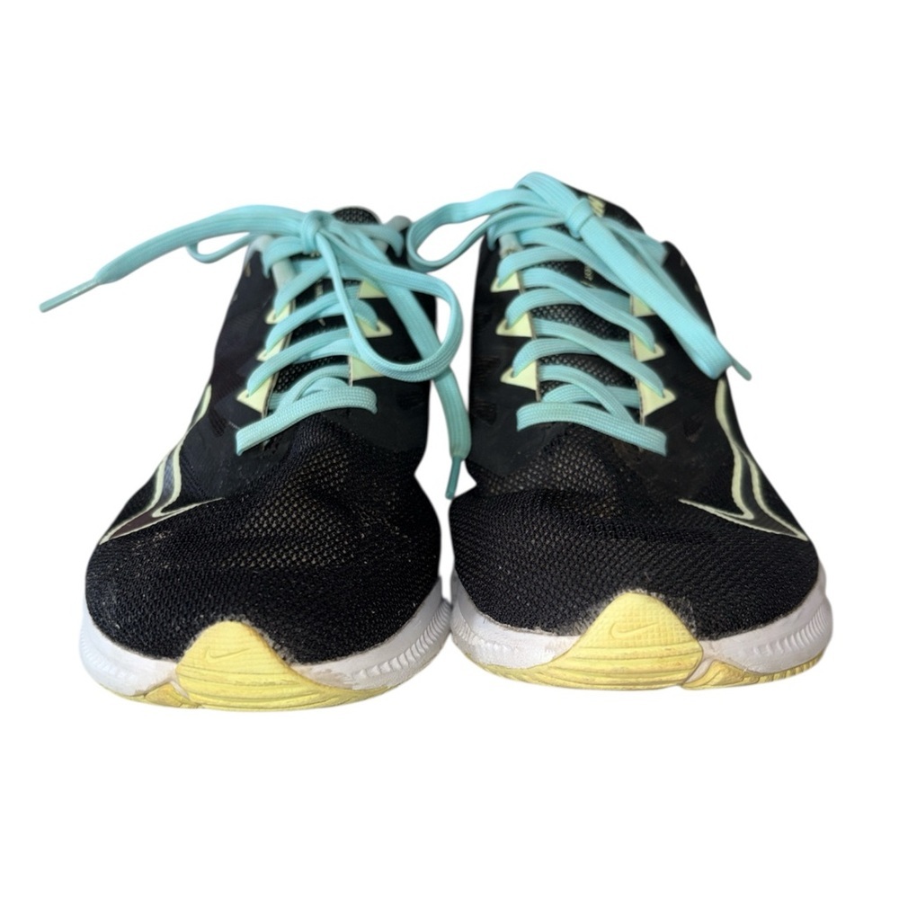 Nike Women’s Quest 3 Running Shoes Black/Barely Volt/Glacier Ice Size 8 - Picture 5 of 10